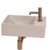 Ben Stelvio fonteinset mat beige keramiek incl. geborsteld koperen kraan rechts